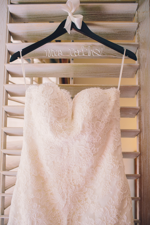 rustic-vintage-wedding-at-bates-nut-farm