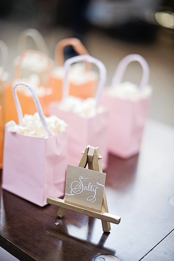 soft-and-romantic-engagement-party-ideas