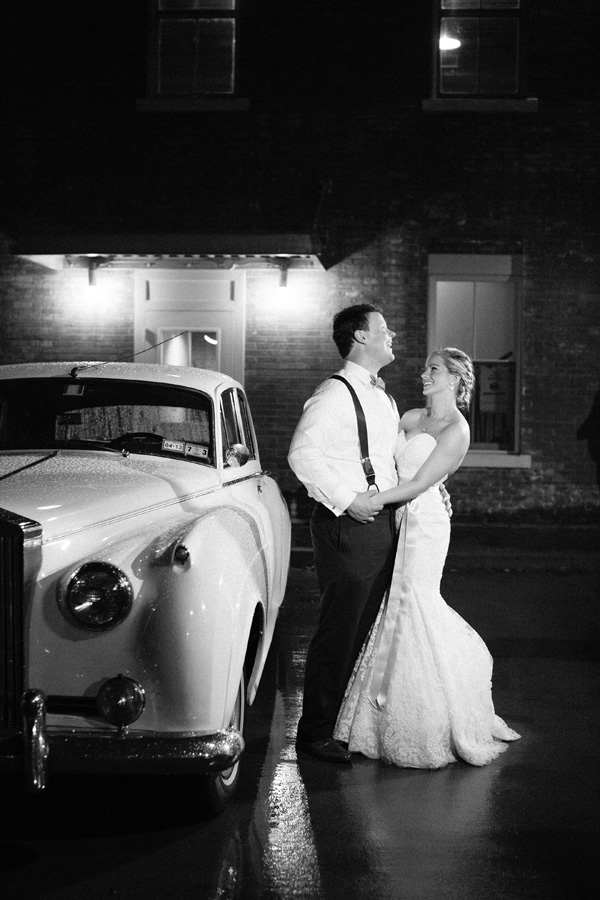 wedding-at-the-filter-building-full-of