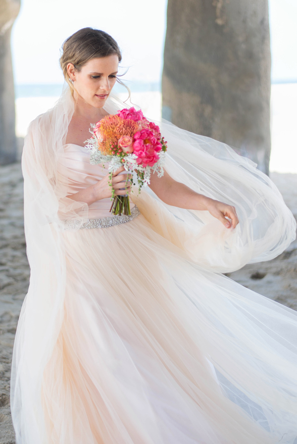 beach-chic-wedding-inspiration