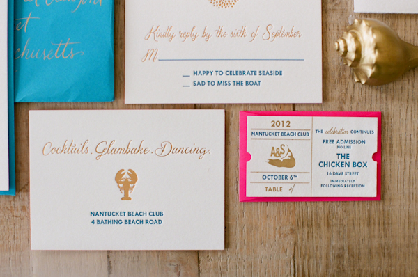 classy-beach-wedding-in-pink-and-gold