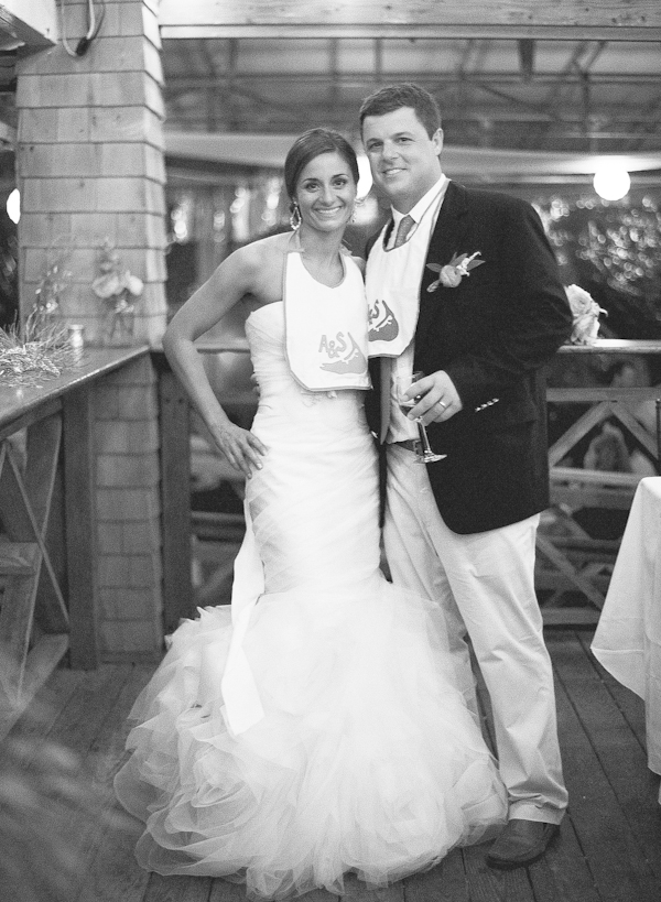 classy-beach-wedding-in-pink-and-gold