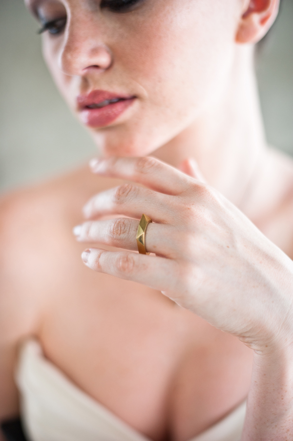 contemporary-wedding-inspiration-with