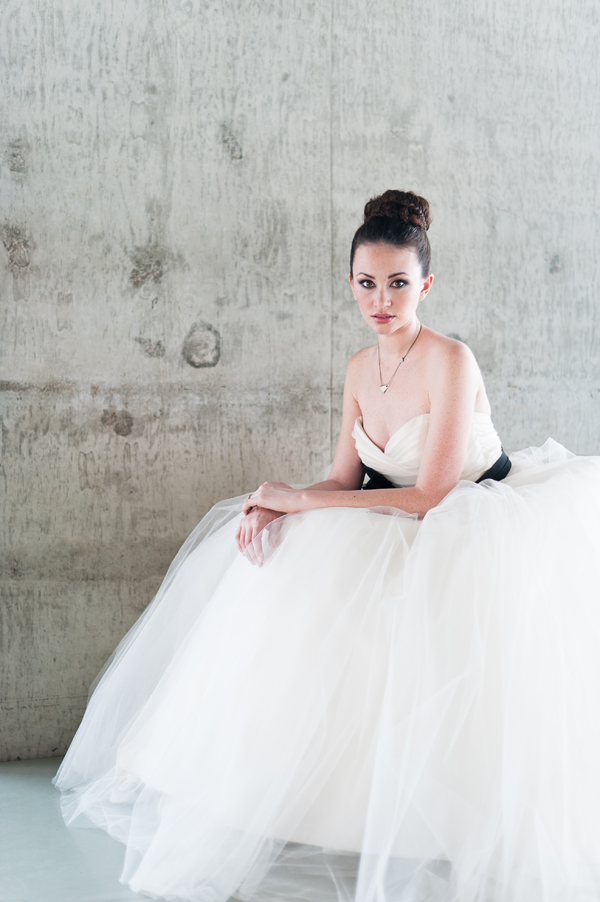 contemporary-wedding-inspiration-with