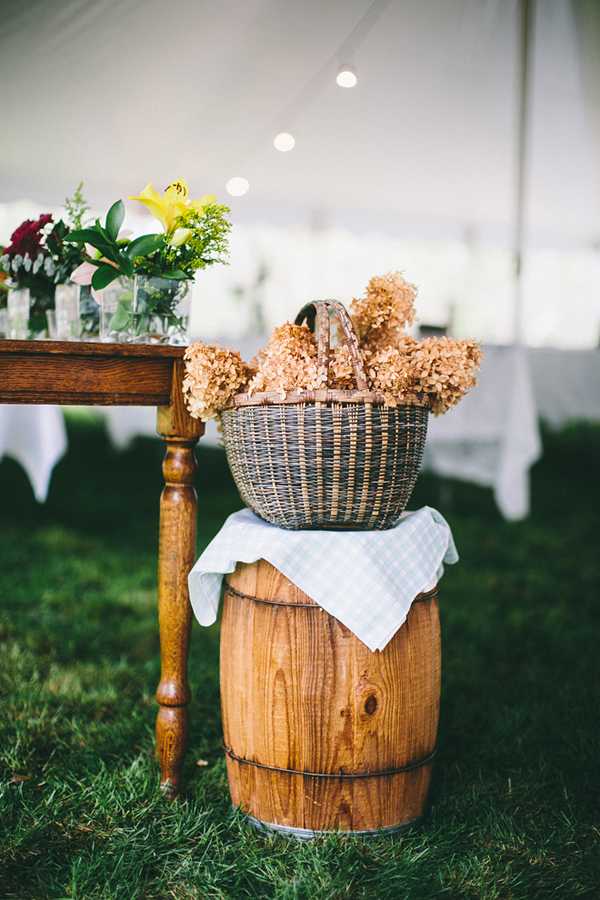 eclectic-blue-backyard-wedding