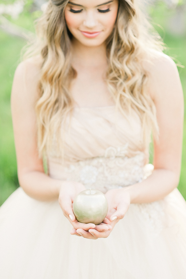 elegant-vintage-wedding-inspiration-at