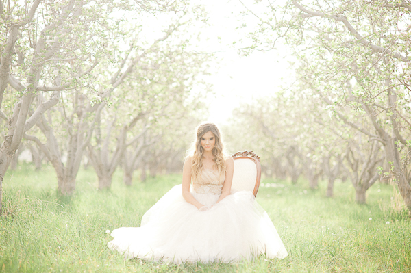 elegant-vintage-wedding-inspiration-at
