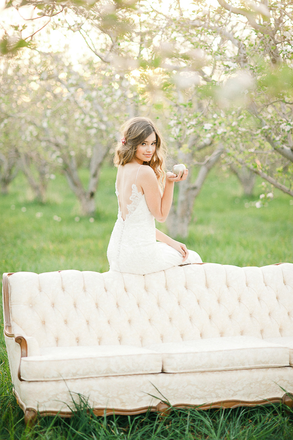 elegant-vintage-wedding-inspiration-at
