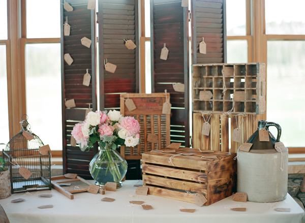 elegantly-rustic-wedding-at-devil-s