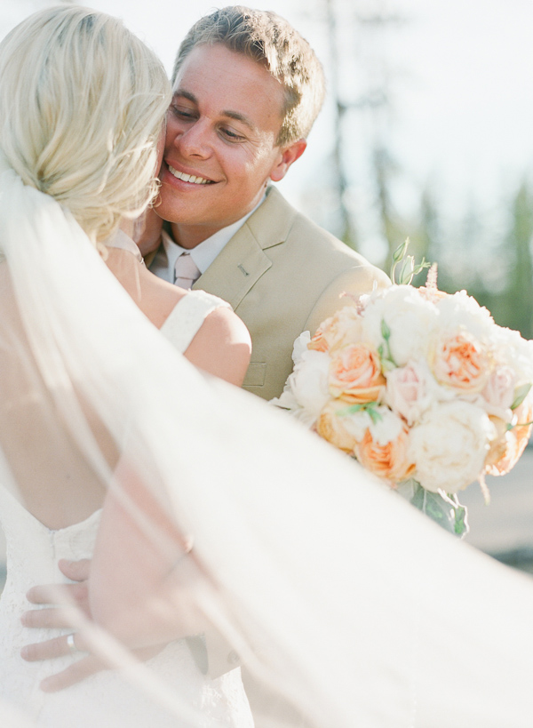 elegantly-rustic-wedding-at-devil-s