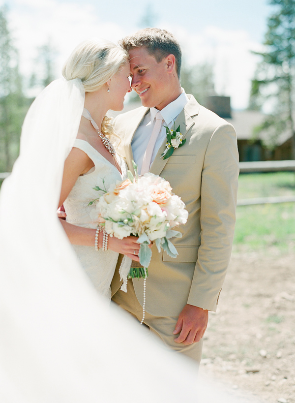 elegantly-rustic-wedding-at-devil-s