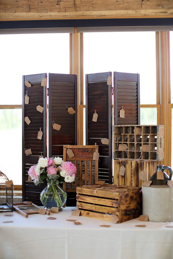 elegantly-rustic-wedding-at-devil-s