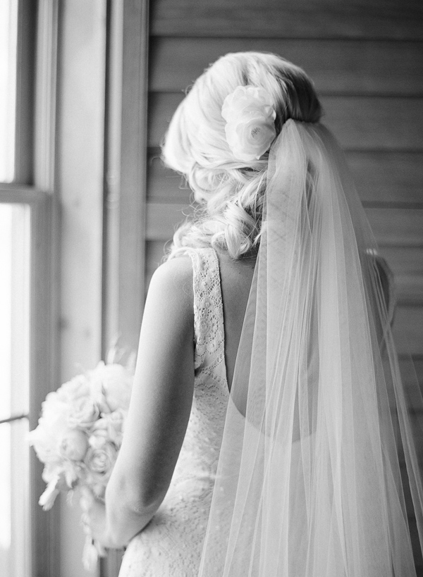 elegantly-rustic-wedding-at-devil-s