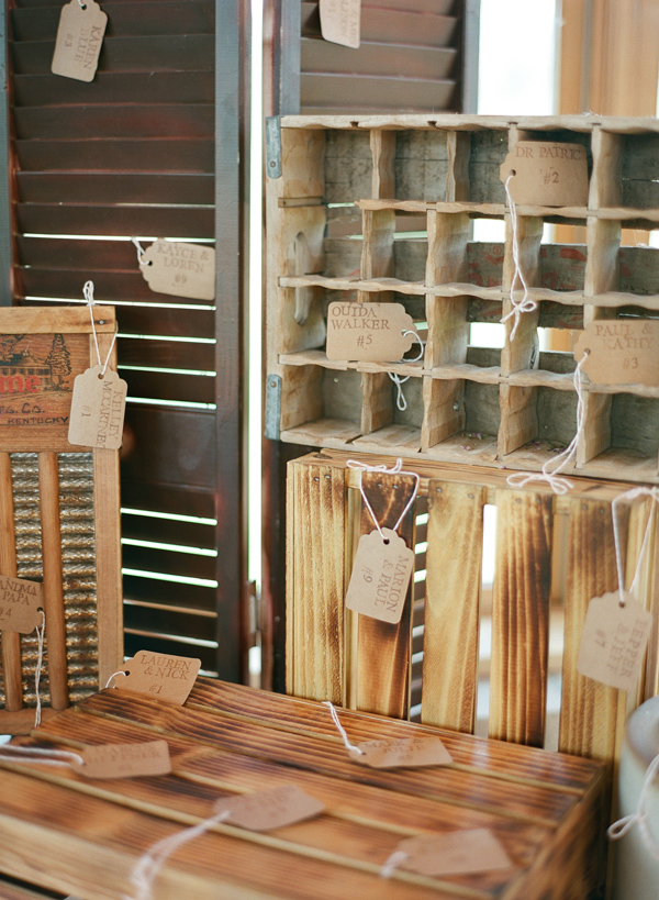 elegantly-rustic-wedding-at-devil-s