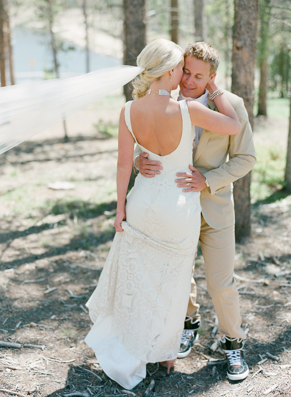 elegantly-rustic-wedding-at-devil-s