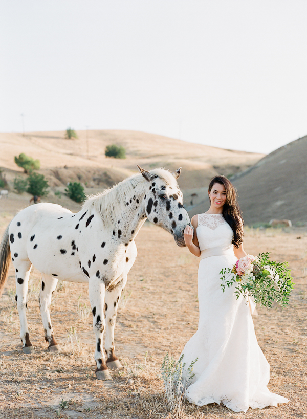 enchanted-rustic-wedding-inspiration