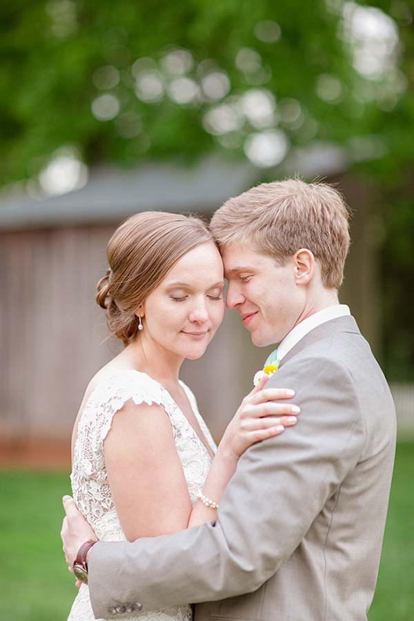 mint-and-yellow-dance-hall-wedding
