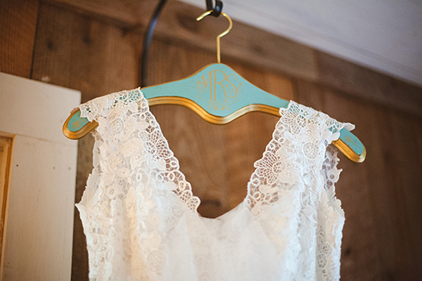 mint-and-yellow-dance-hall-wedding