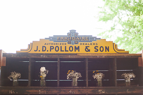 mint-and-yellow-dance-hall-wedding