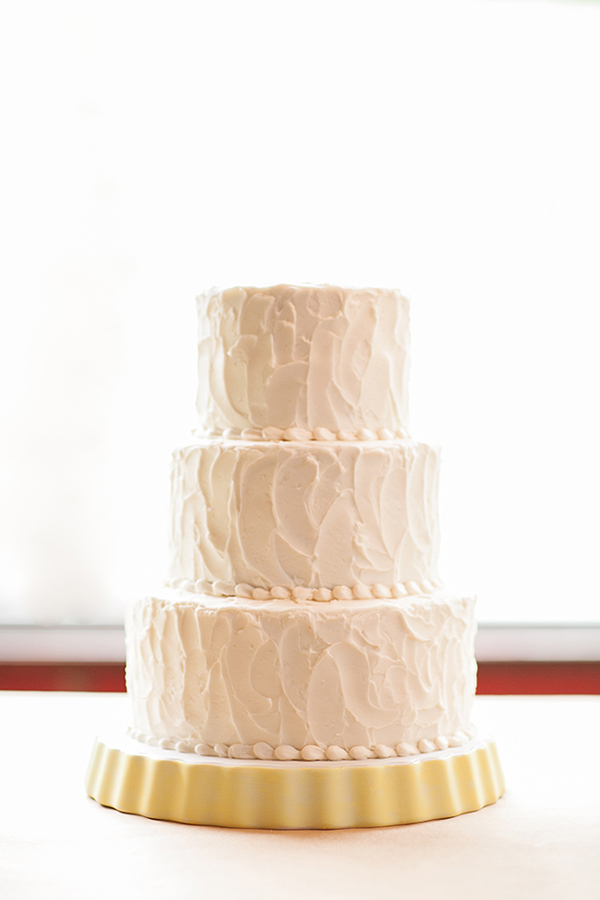 mint-and-yellow-dance-hall-wedding