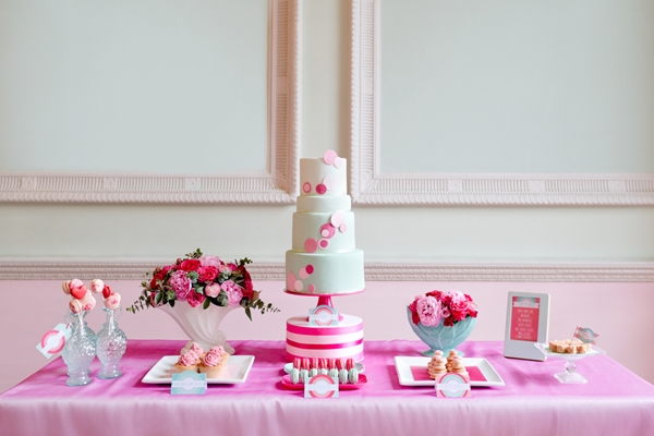 pink-and-mint-cake-table-ideas