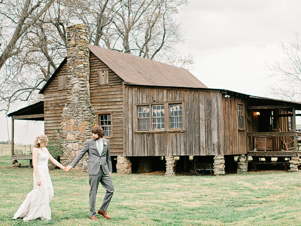 relaxed-georgia-backyard-wedding