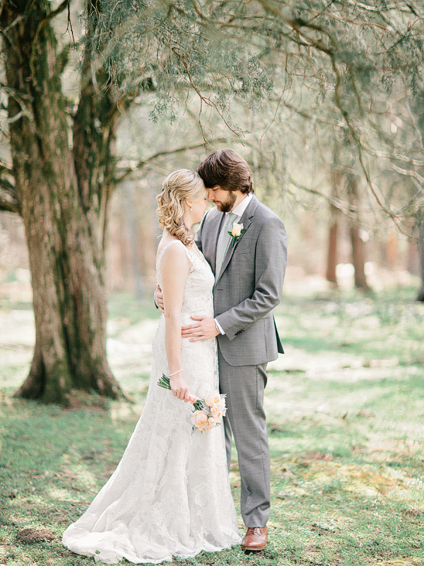 relaxed-georgia-backyard-wedding