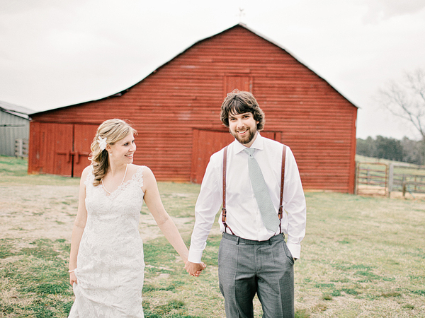relaxed-georgia-backyard-wedding