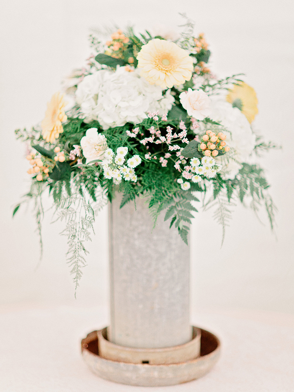 relaxed-georgia-backyard-wedding