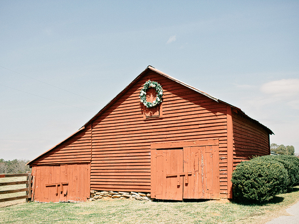 relaxed-georgia-backyard-wedding