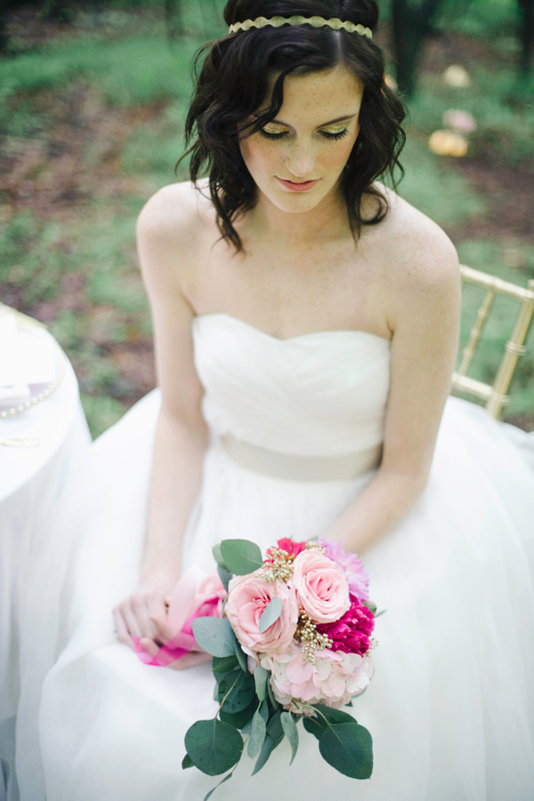 romantic-forest-wedding-inspiration