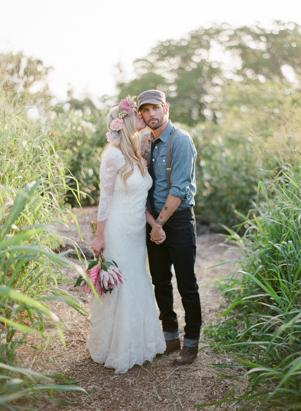 rustic-bohemian-elopement-in-hawaii