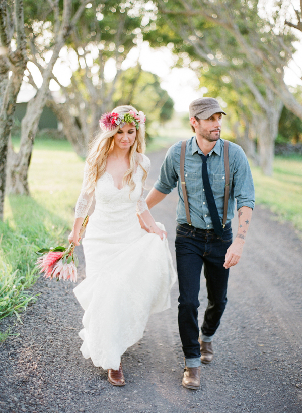 rustic-bohemian-elopement-in-hawaii