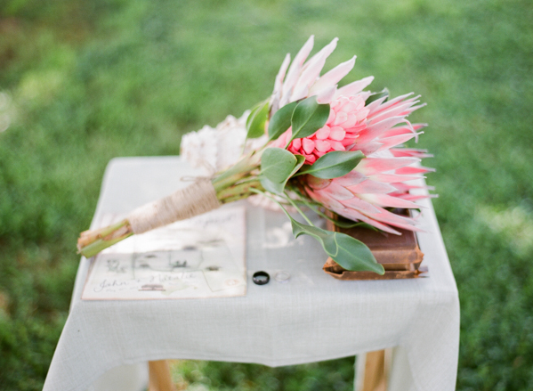 rustic-bohemian-elopement-in-hawaii