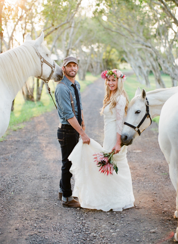 rustic-bohemian-elopement-in-hawaii