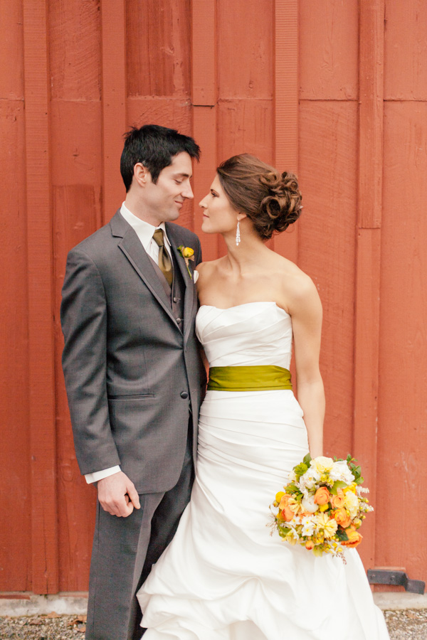 rustic-chic-wedding-at-pickering-barn
