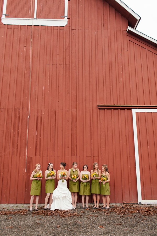 rustic-chic-wedding-at-pickering-barn