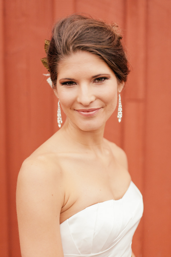 rustic-chic-wedding-at-pickering-barn