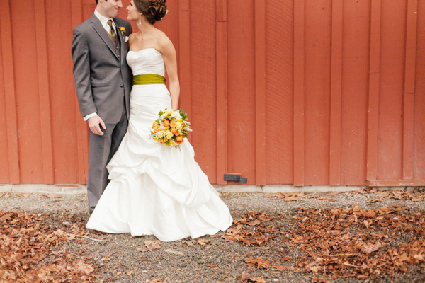 rustic-chic-wedding-at-pickering-barn