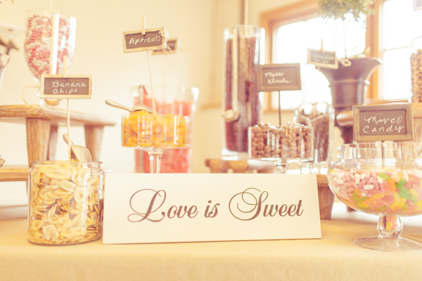 rustic-chic-wedding-at-pickering-barn