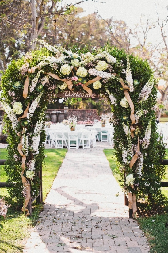 welcome wedding arch