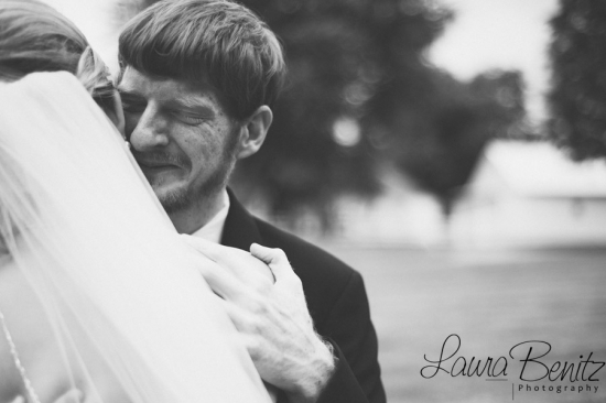 maryville mo, st  joseph mo wedding photographer, laura benitz photography, rustic wedding decor, country wedding inspiration, wedding portraits