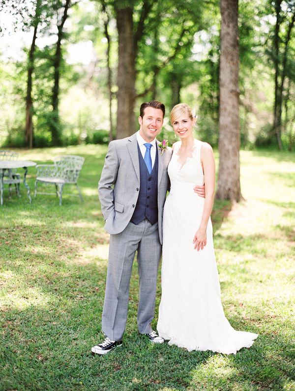 rustic-wedding-at-cedar-bend