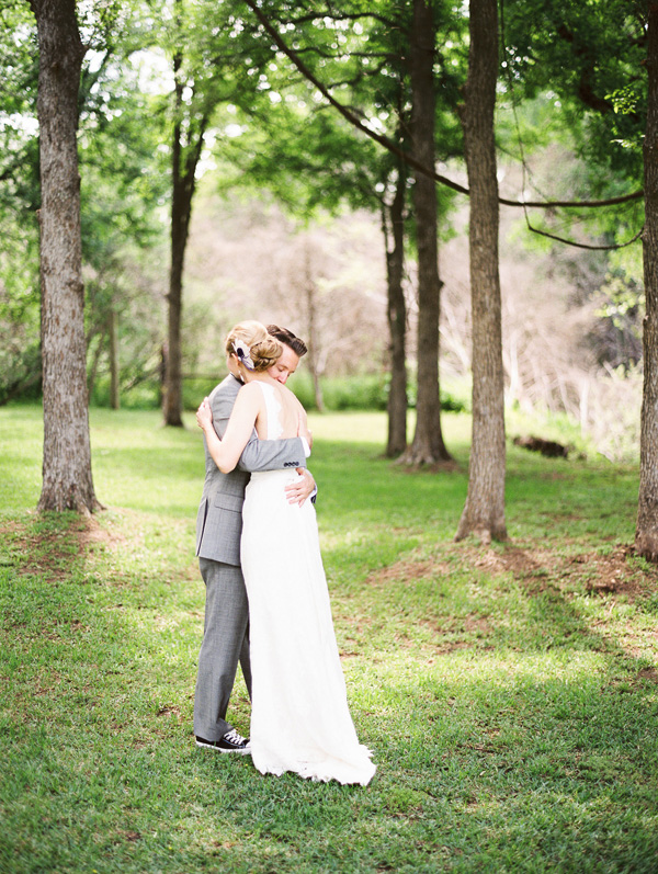 rustic-wedding-at-cedar-bend