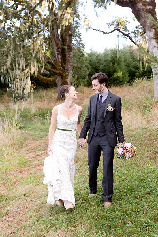 Rustic Wedding at the Blue Rooster Inn