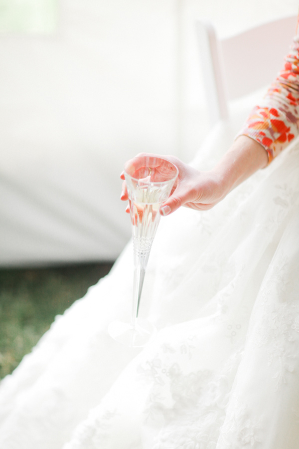 vintage-backyard-wedding