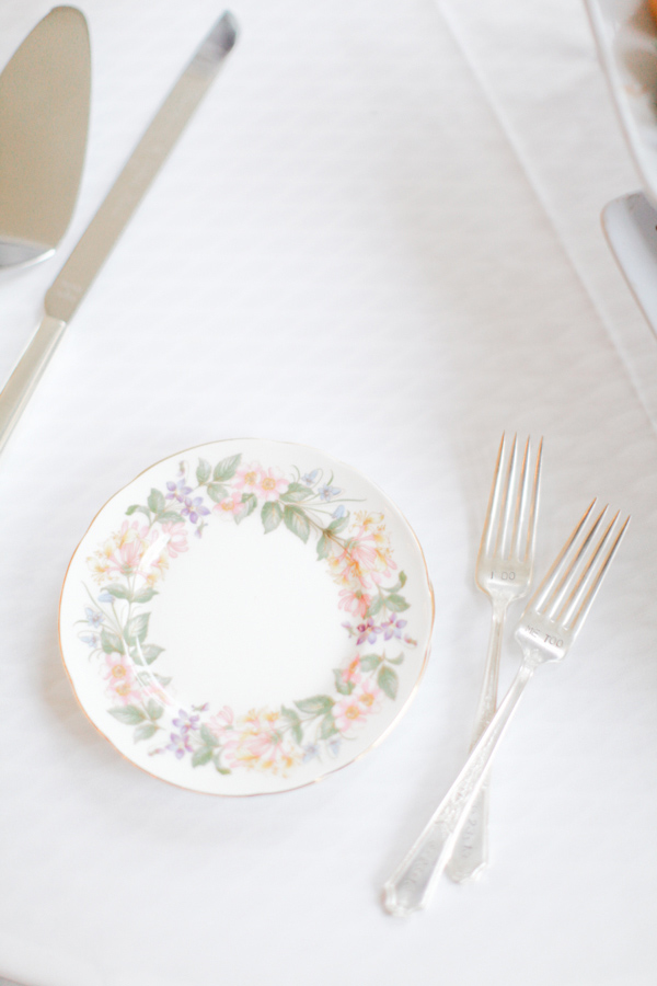 vintage-backyard-wedding