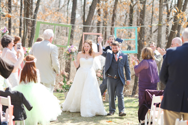 vintage-backyard-wedding