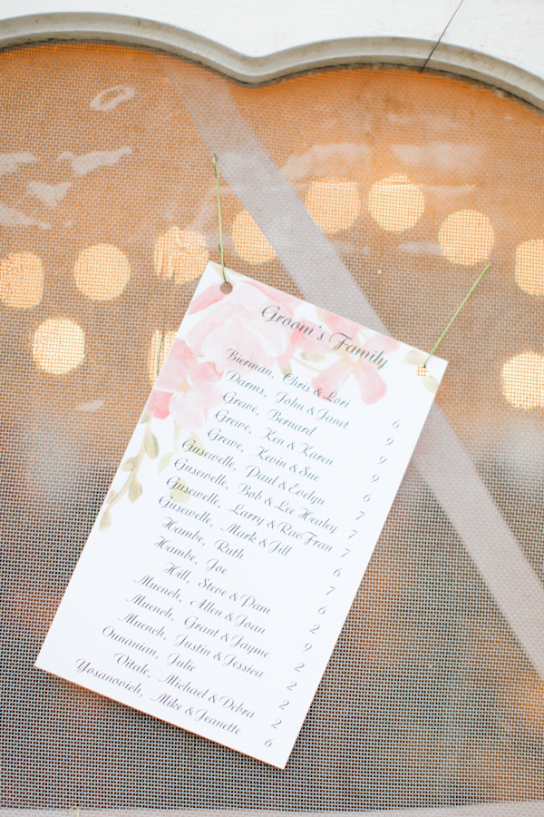 vintage-backyard-wedding