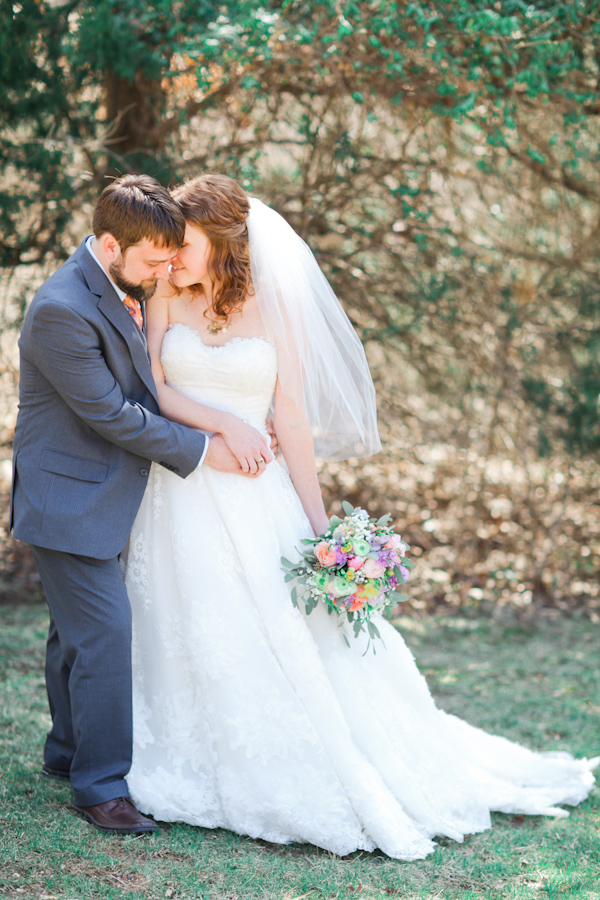 vintage-backyard-wedding
